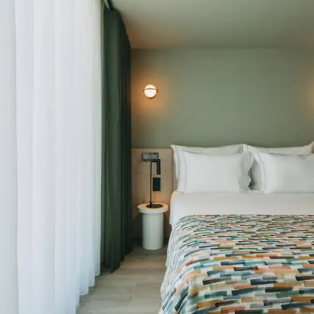 705 Prime Hotel 4*