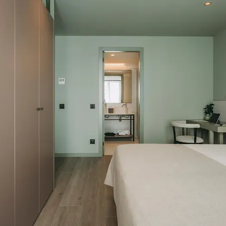 705 Prime Porto