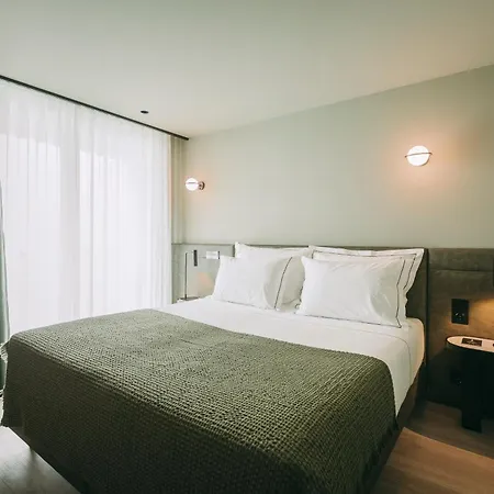 705 Prime 4* Porto